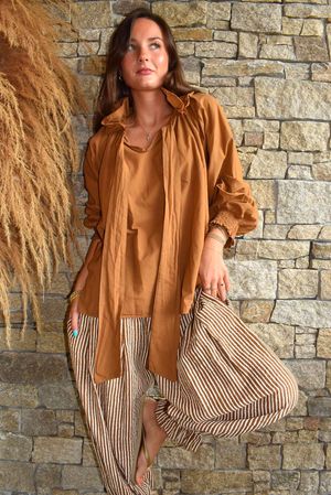 Larc Poet Blouse Hazelnut